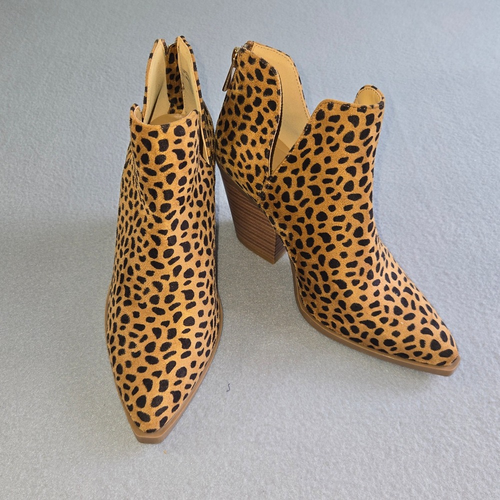 Bamboo Leopard Ankle Boots Womens 7.5 Tan Black Pointed Toe Block Heel Cutout